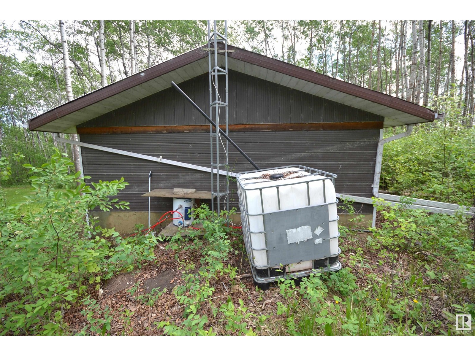 6 45302 Twp Rd 593a Property Photo 26