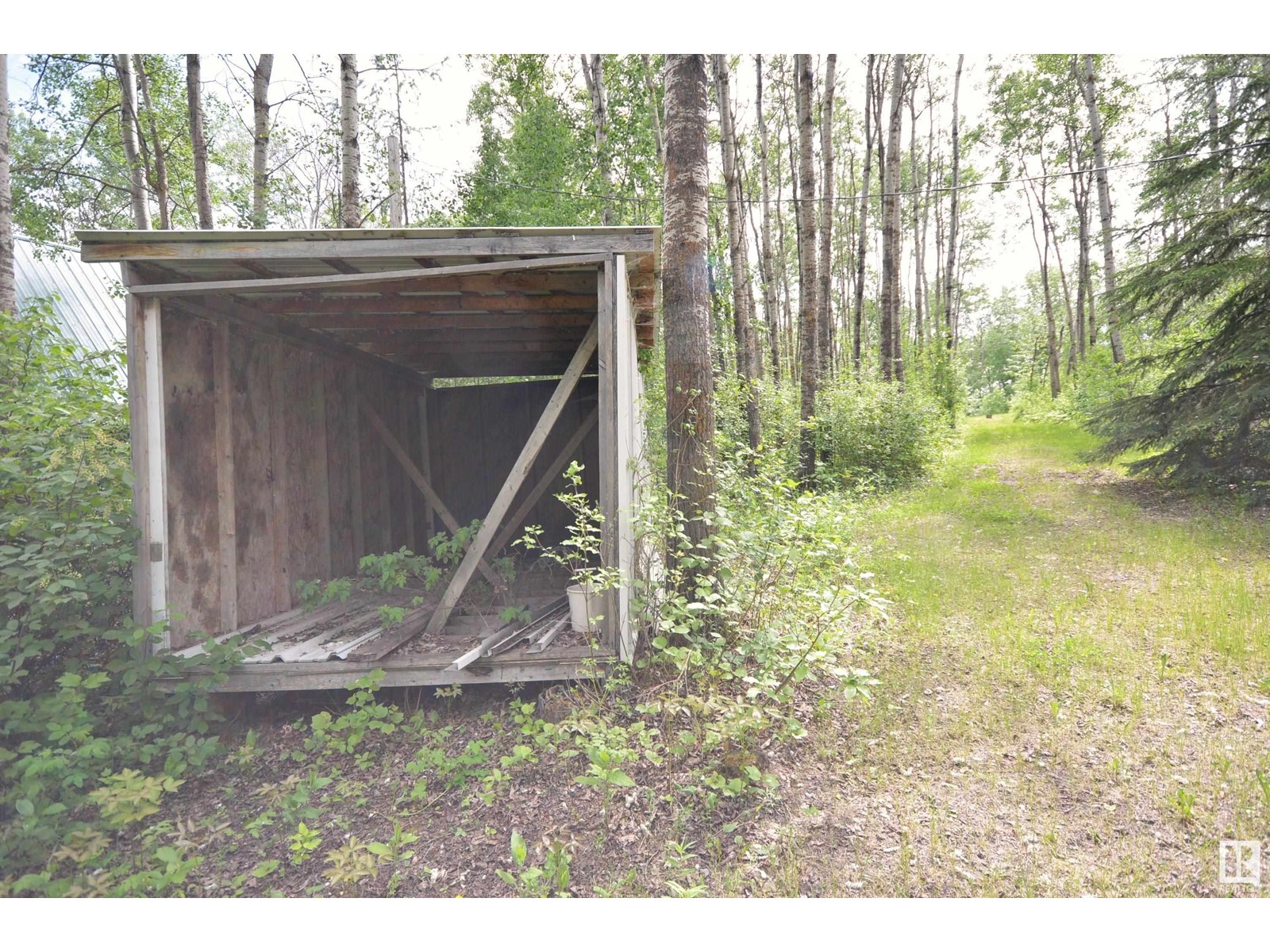 6 45302 Twp Rd 593a Property Photo 34