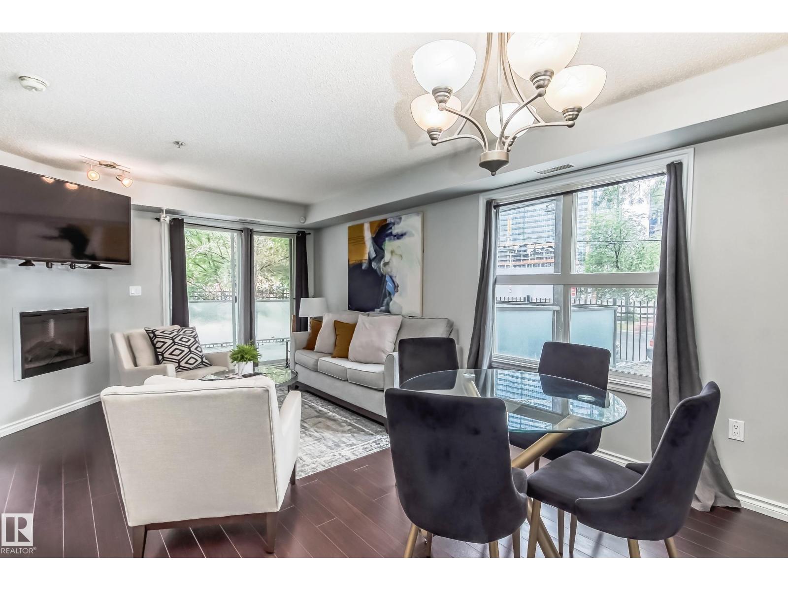 #115 10118 106 Av Nw Property Photo 7