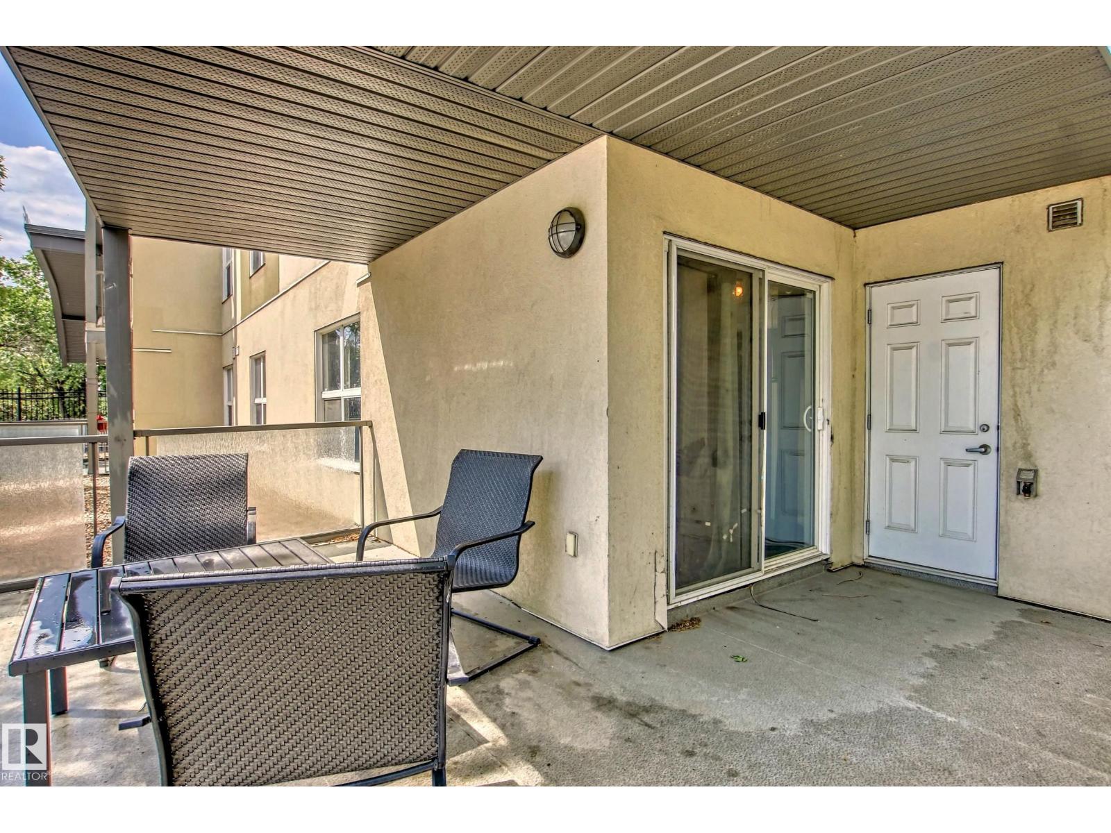 #115 10118 106 Av Nw Property Photo 26