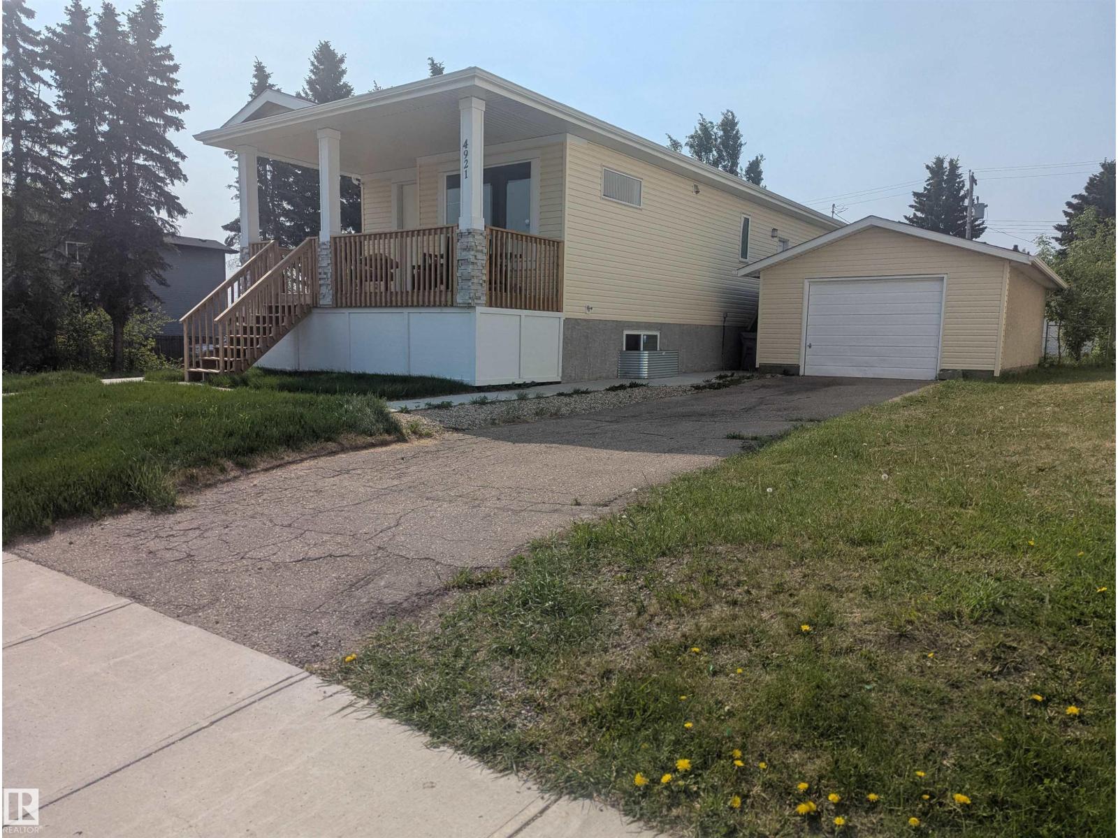 4921 50 AV