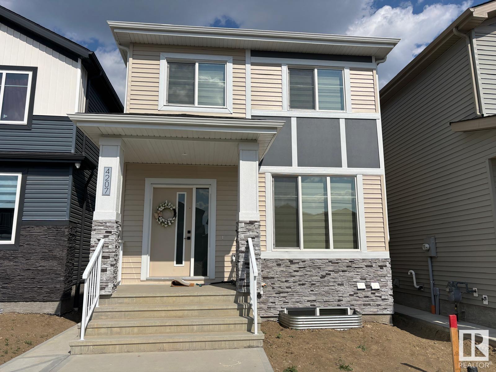 4207 38 ST Property Photo 1