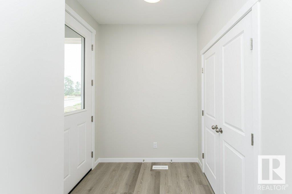 3945 Wren Lo Nw Property Photo 4