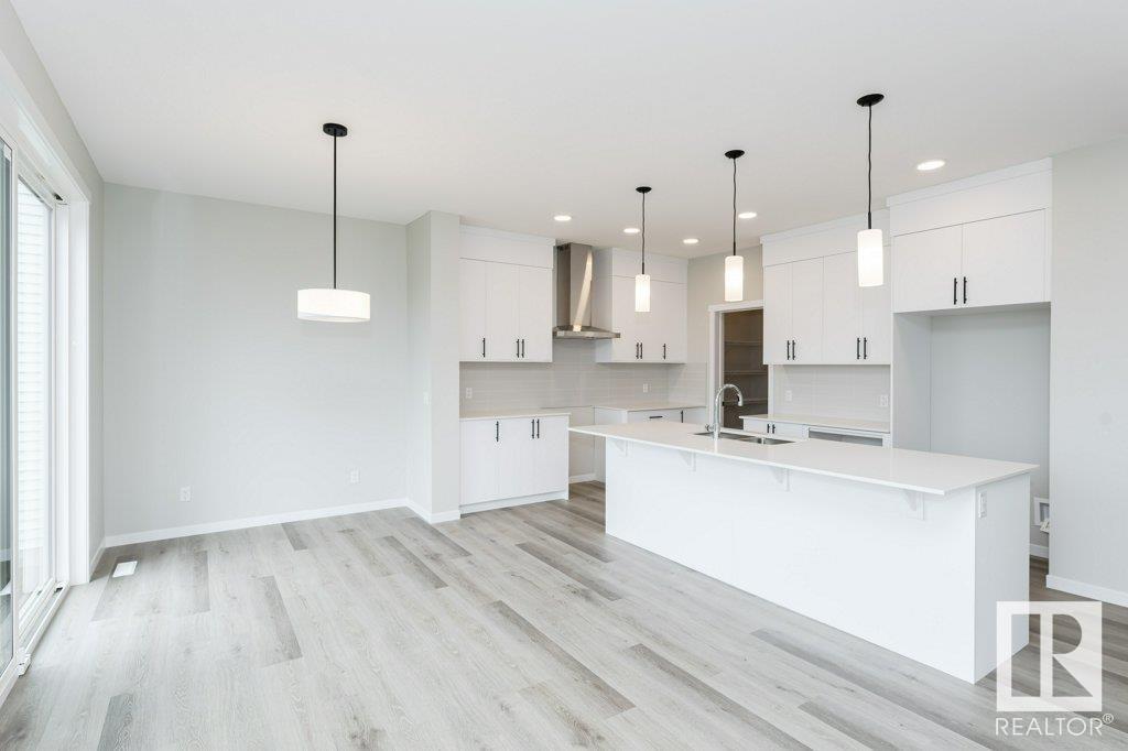 3945 Wren Lo Nw Property Photo 8