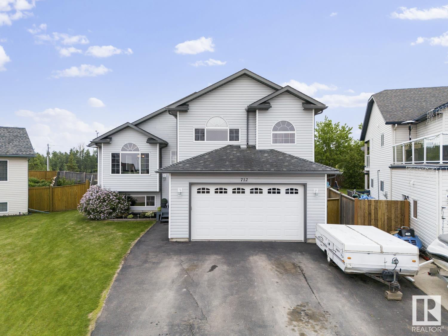 712 Grouse Cl Property Photo 1