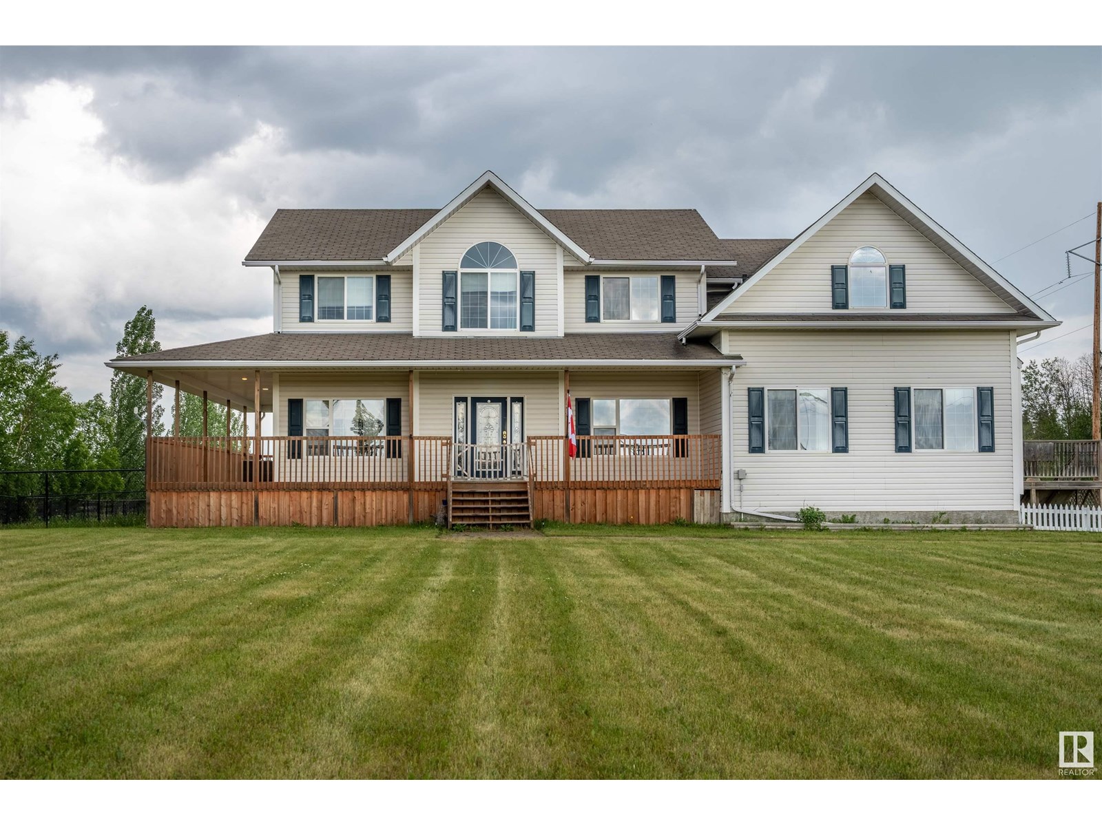 #1 42310 Twp 632 Property Photo 1
