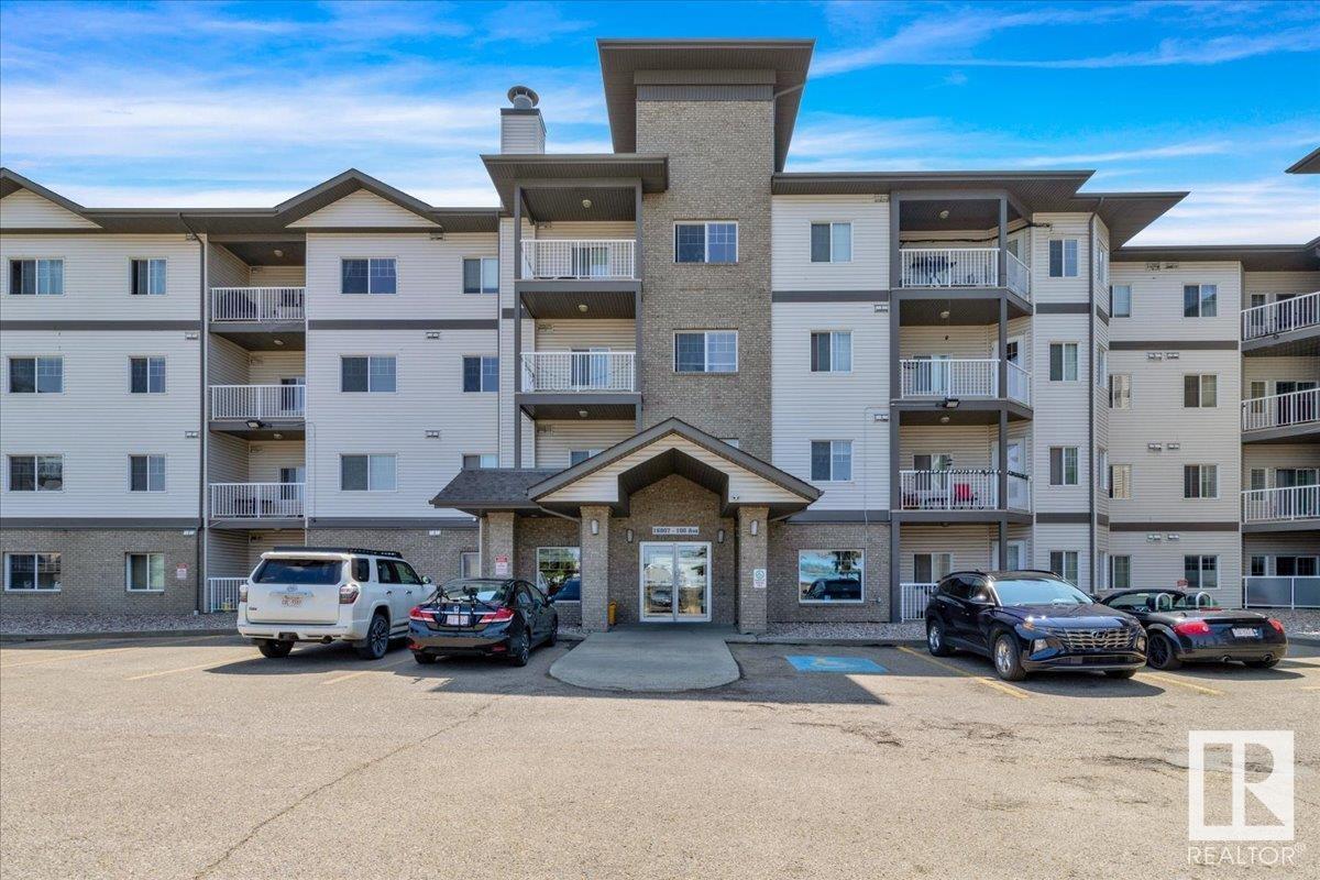 #429 16807 100 AV NW Property Photo 1