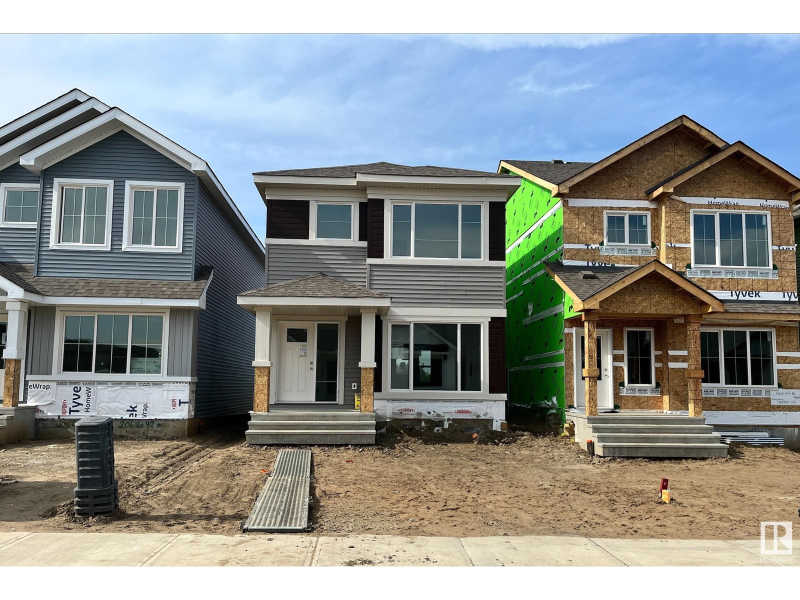 20612 42 AV NW Property Photo 1