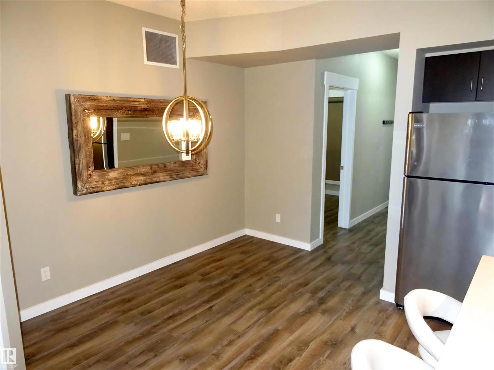 #108 10518 113 St Nw Property Photo 6
