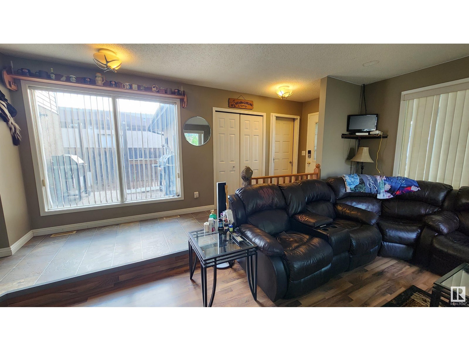 5101 58 Av Property Photo 5