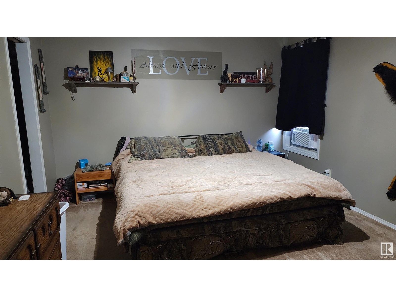 5101 58 Av Property Photo 20