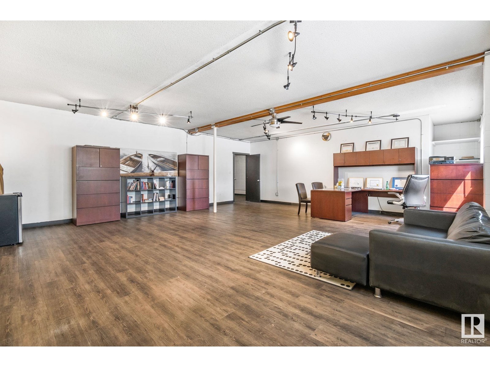 9928 70 Av Nw Nw Property Photo 23