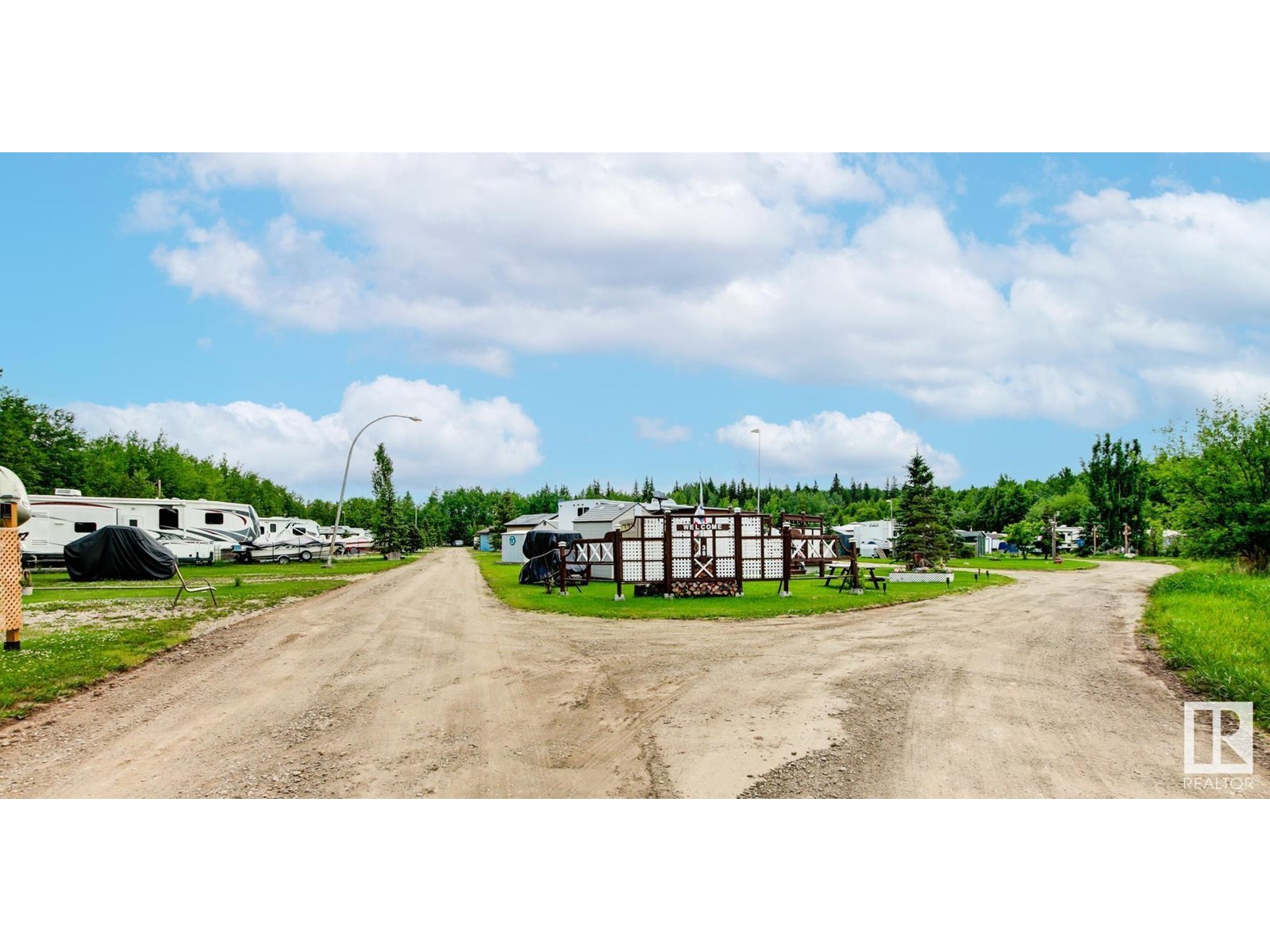 63001 Ab-831 Property Photo 7