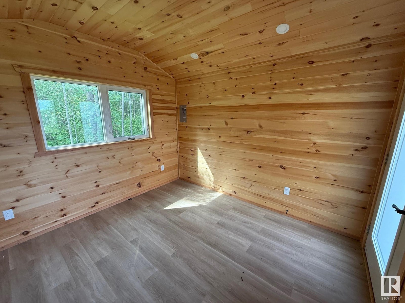 #10 52111 Rge Road 25 Property Photo 18