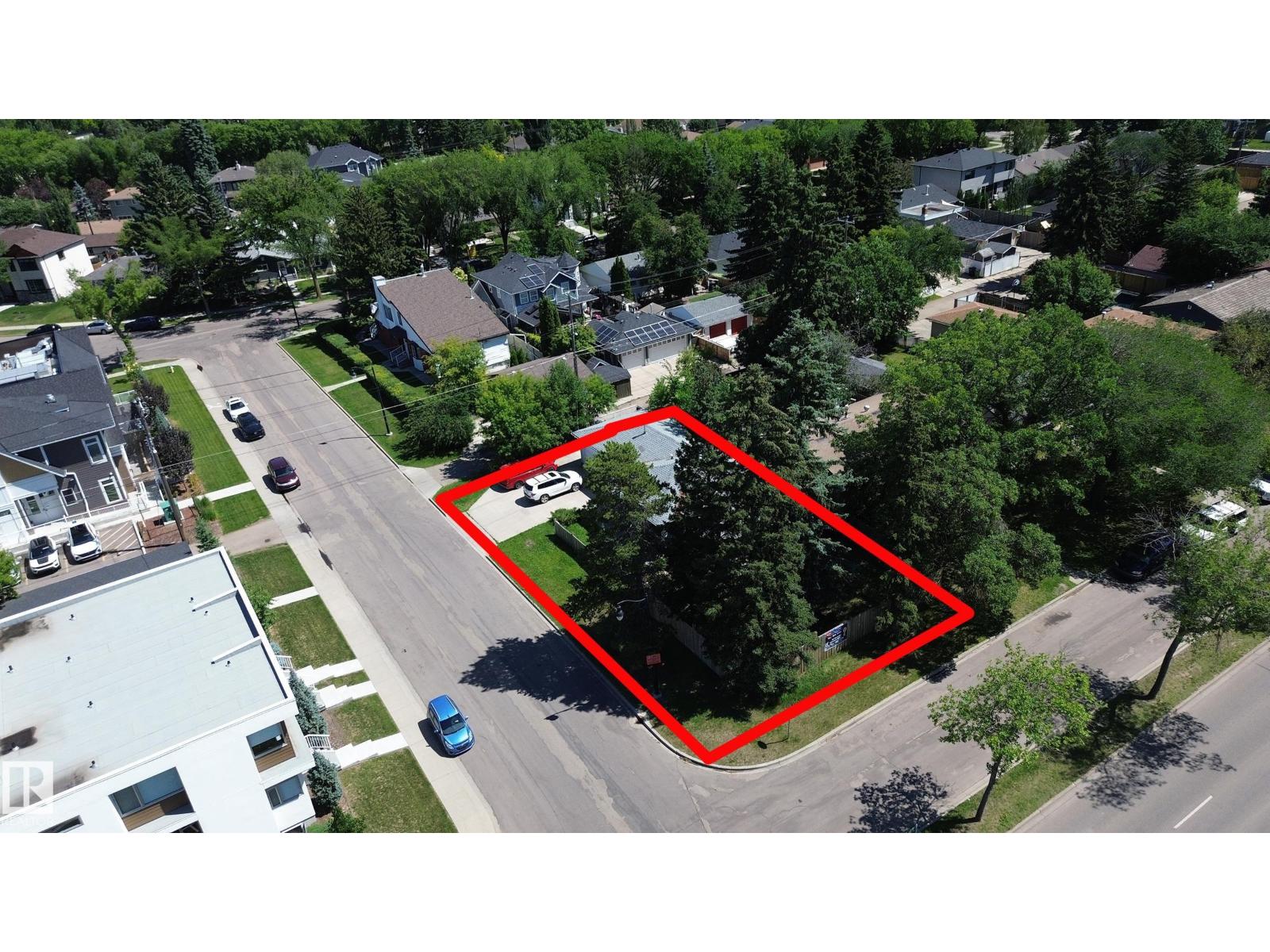 14807 98 Av Nw Property Photo 13