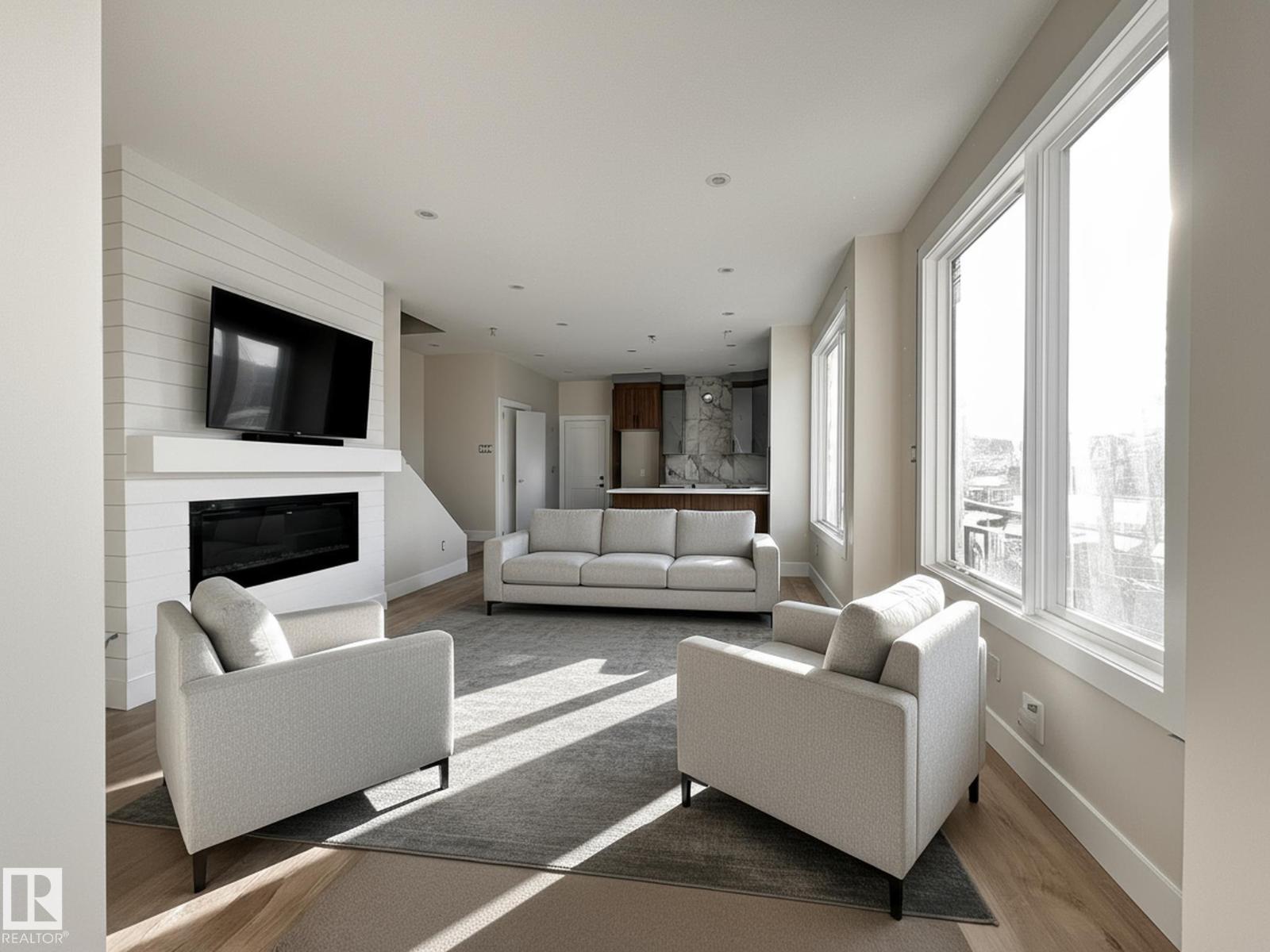 14807 98 Av Nw Property Photo 16