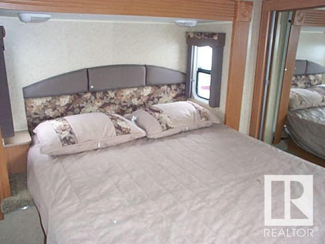 #553 461032 Hwy 13 Property Photo 14