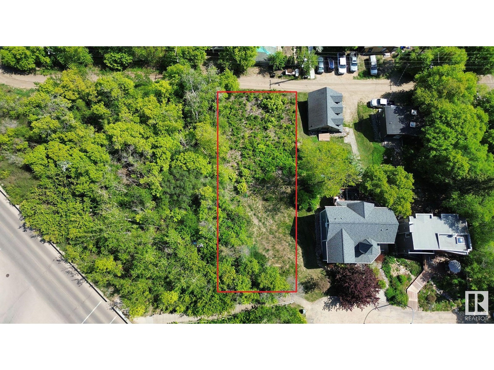 10173 93 ST NW Property Photo 1