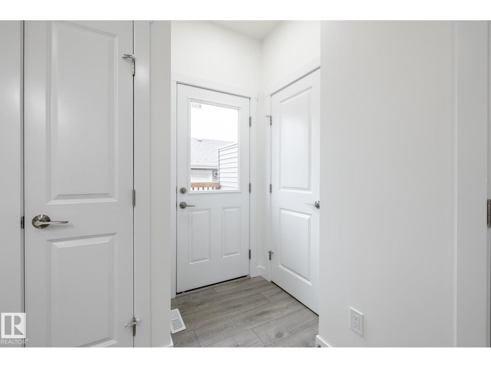 1282 Keswick Dr Sw Property Photo 10