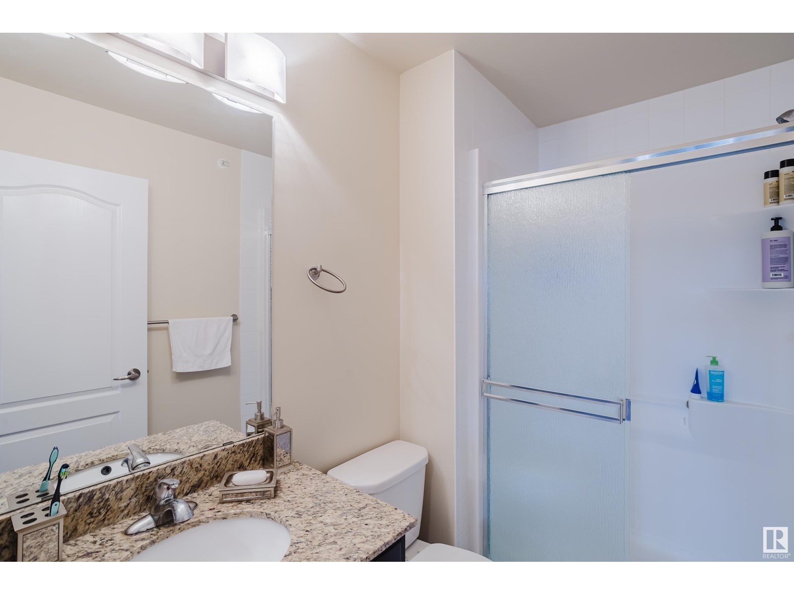 #415 12650 142 Av Nw Property Photo 26