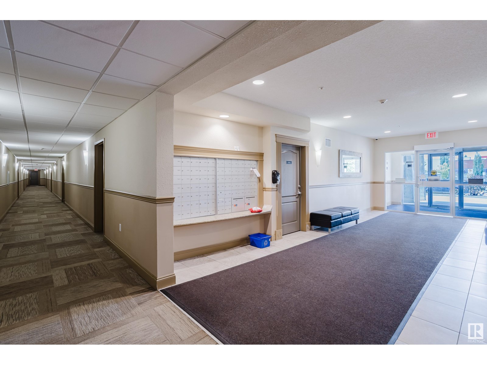 #415 12650 142 Av Nw Property Photo 36