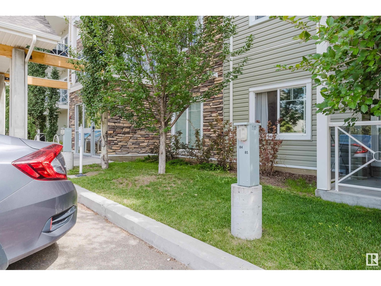 #415 12650 142 Av Nw Property Photo 40