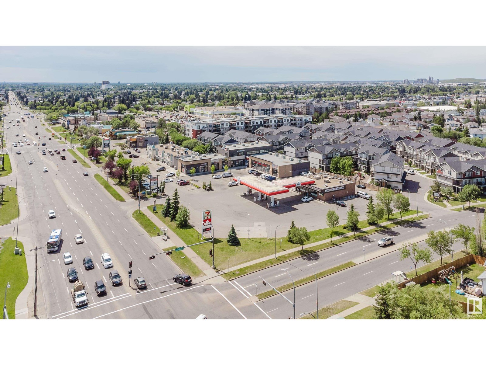 #415 12650 142 Av Nw Property Photo 49
