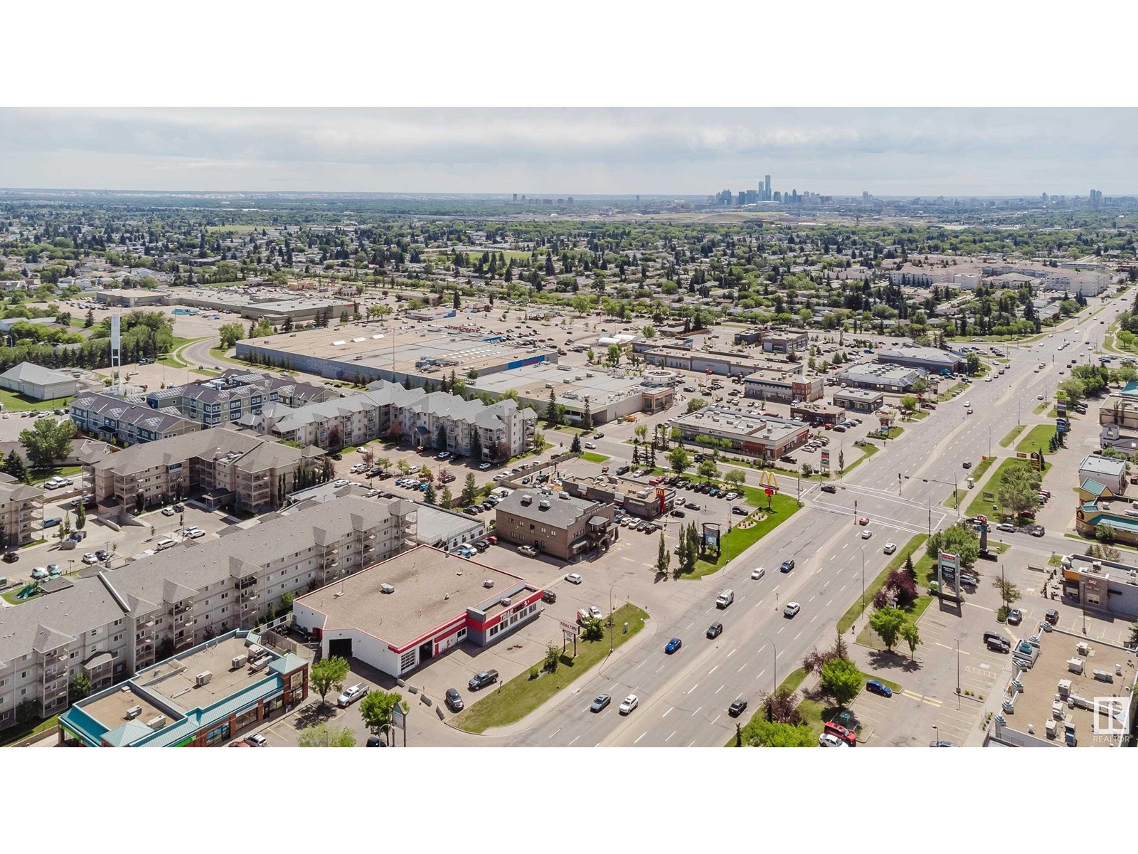 #415 12650 142 Av Nw Property Photo 51