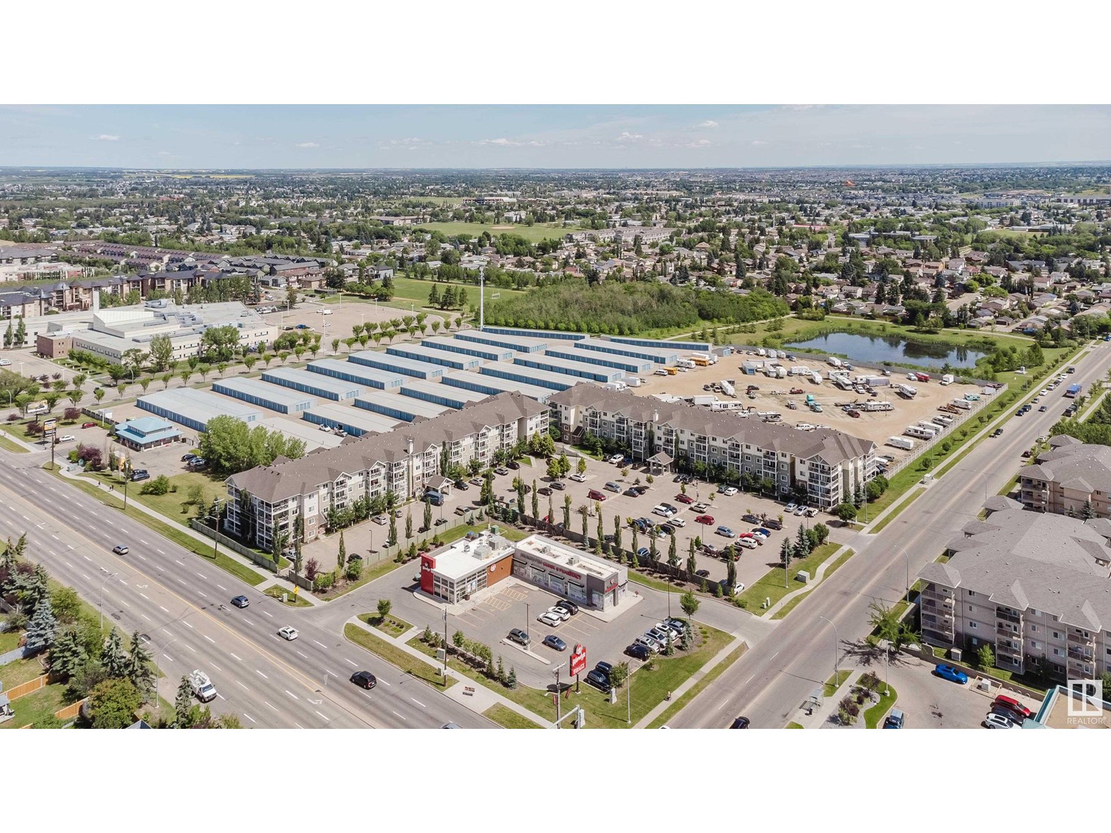 #415 12650 142 Av Nw Property Photo 55