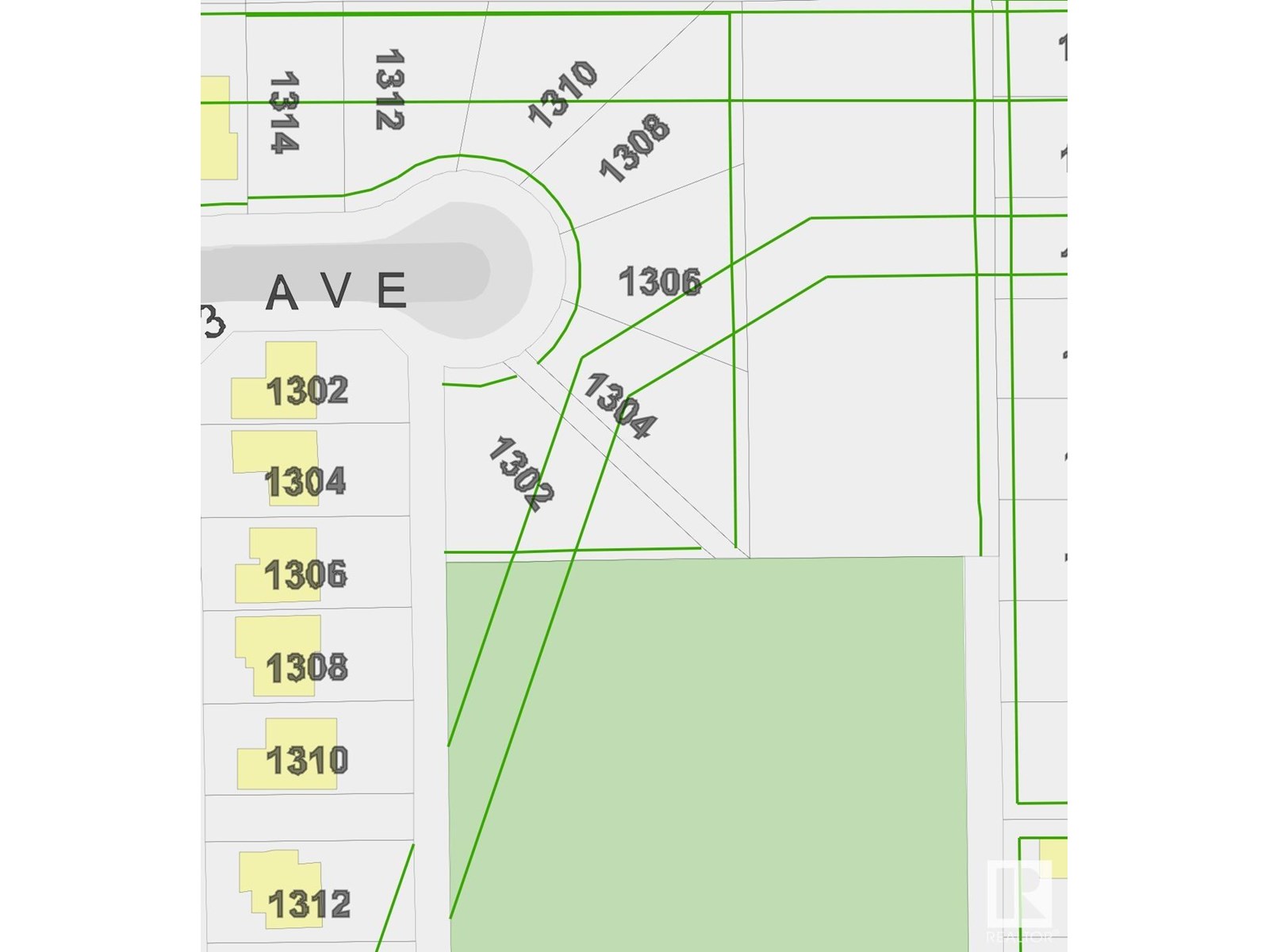 1306 13 Av Property Photo 2