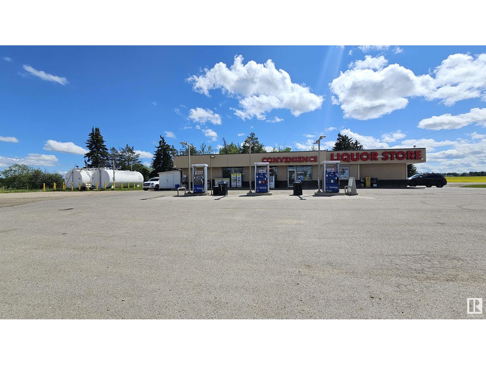 6011 50 St Property Photo 11