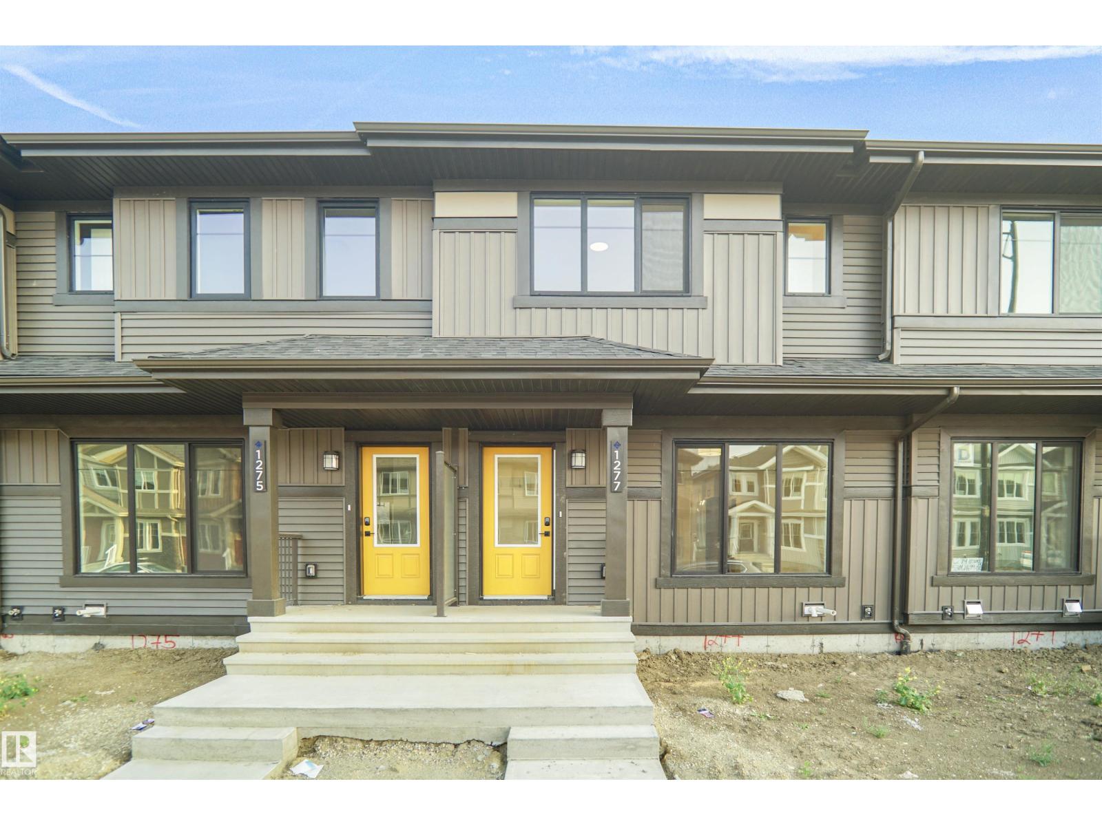 1277 KESWICK DR SW Property Photo 1