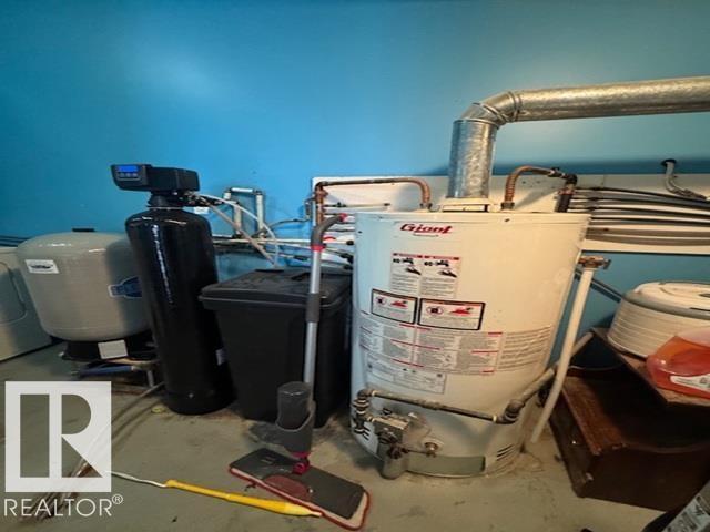 4531 47 St Property Photo 28