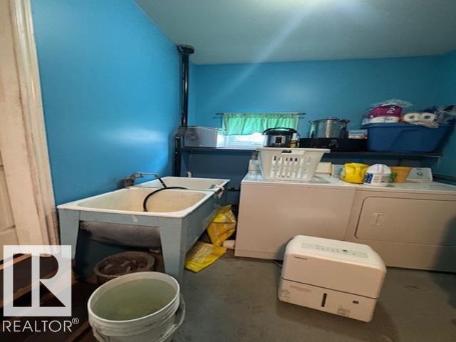 4531 47 St Property Photo 29