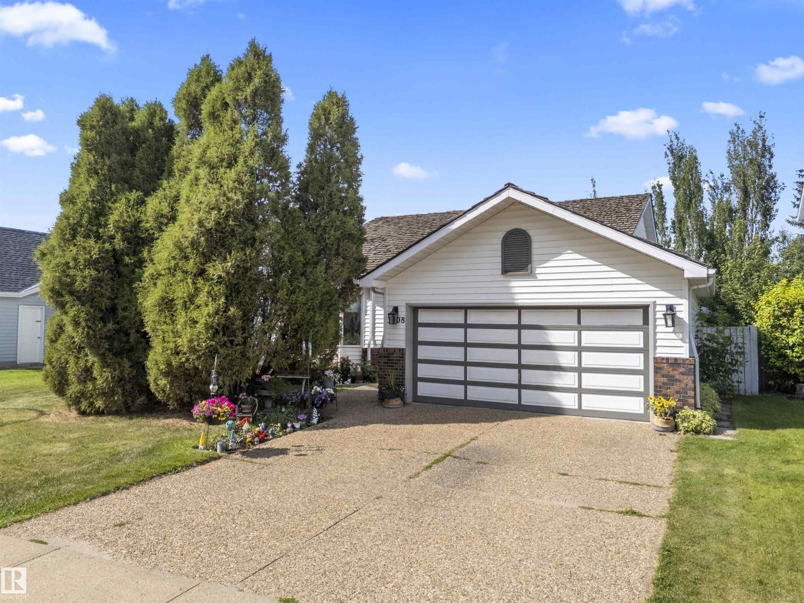 3308 42a Av Nw Property Photo 1