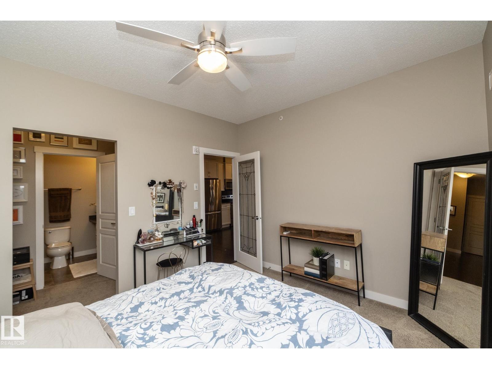 #402 2207 44 Av Nw Property Photo 30