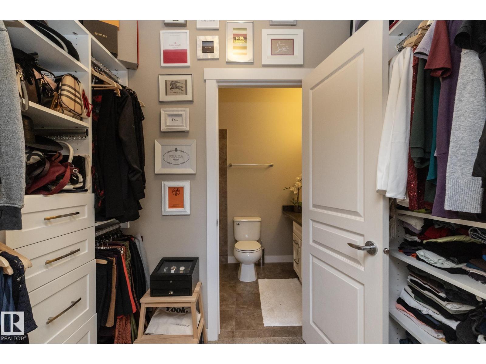 #402 2207 44 Av Nw Property Photo 32