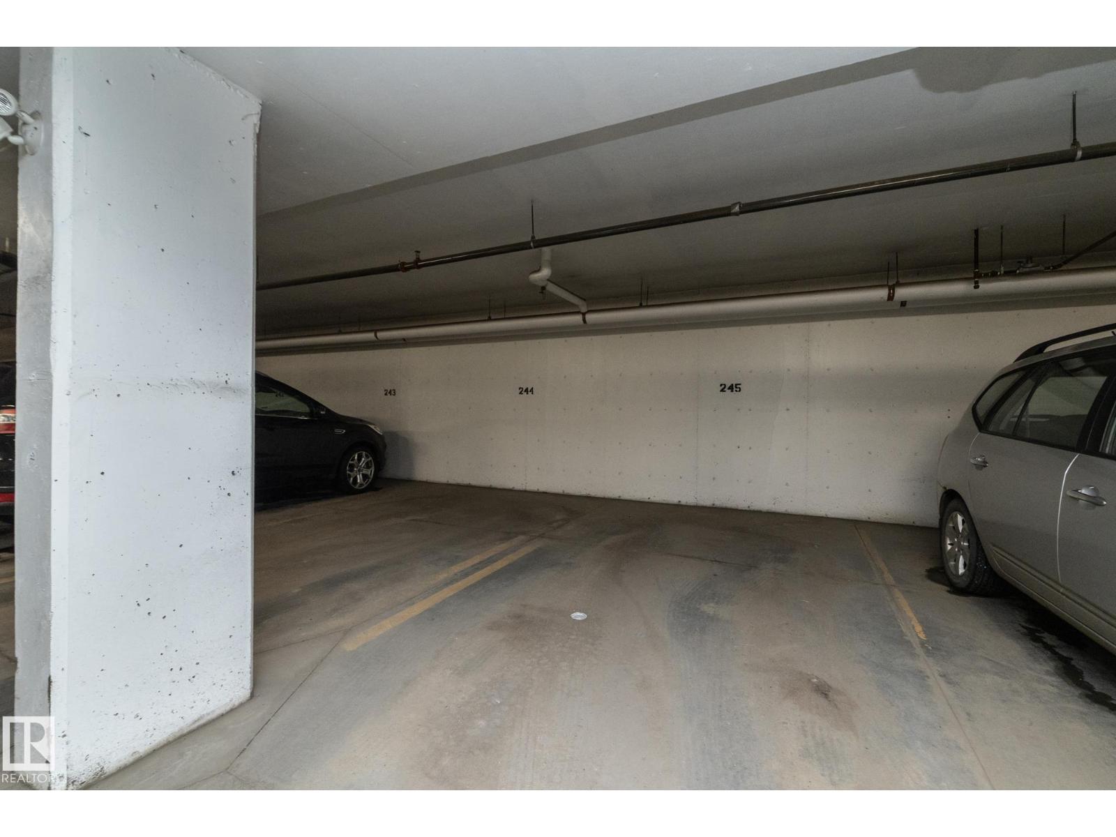 #402 2207 44 Av Nw Property Photo 41