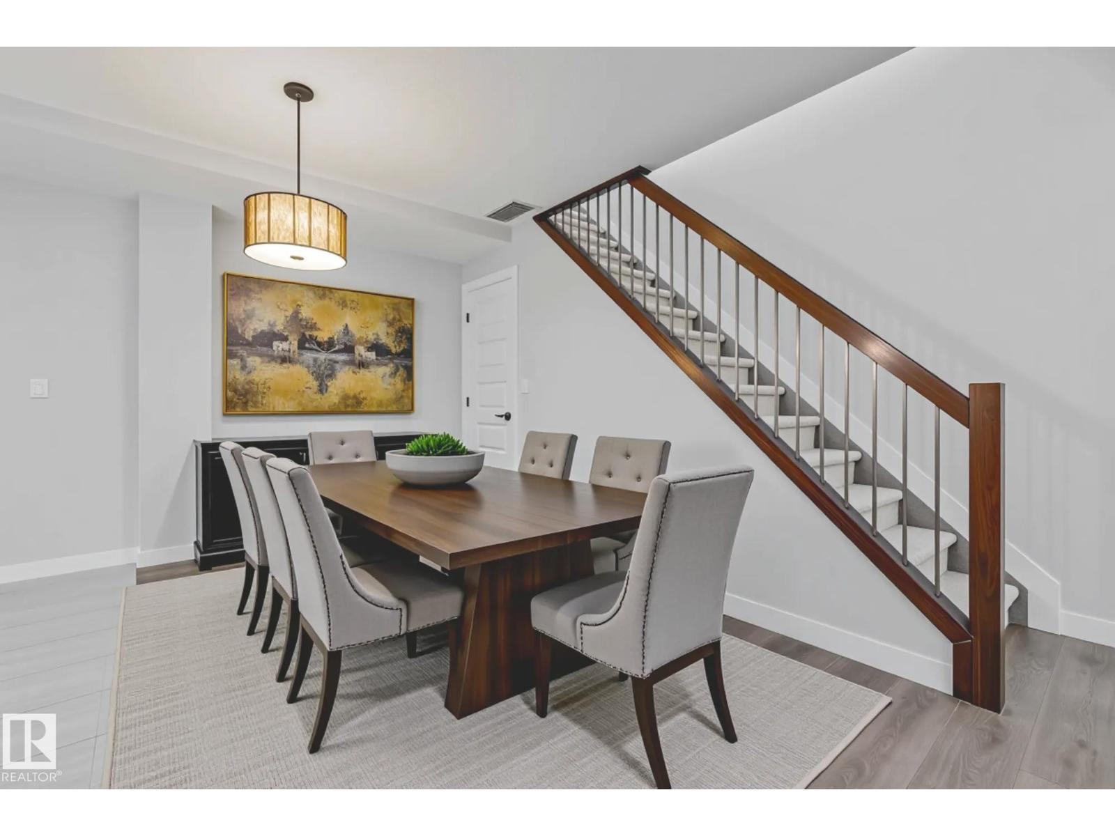 #810 5151 Windermere Bv Sw Property Photo 2