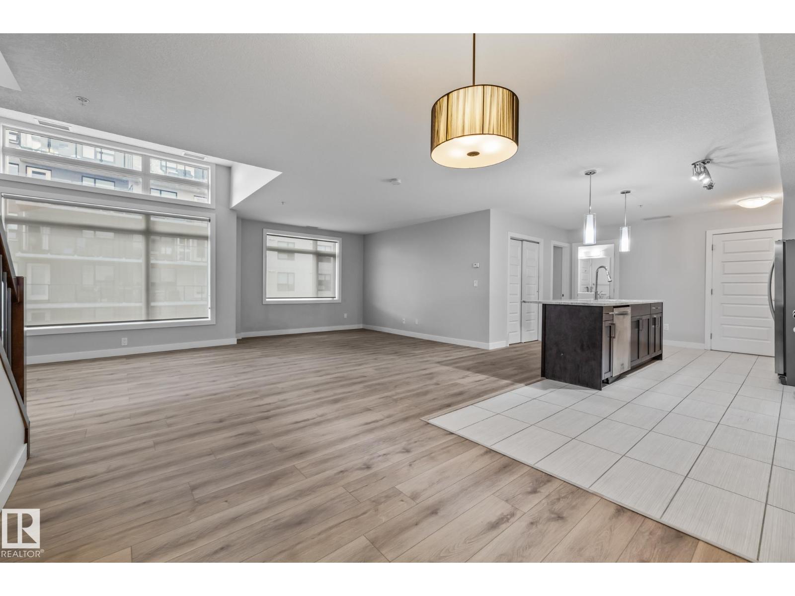 #810 5151 Windermere Bv Sw Property Photo 8
