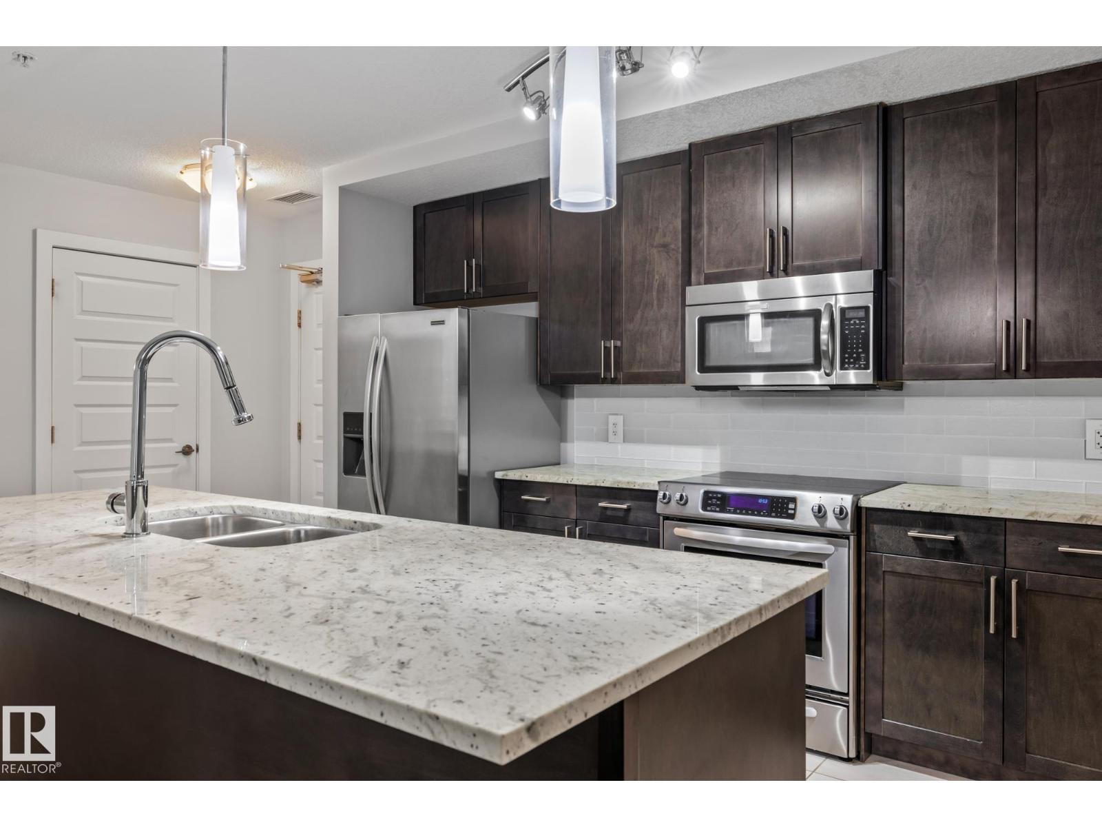 #810 5151 Windermere Bv Sw Property Photo 12