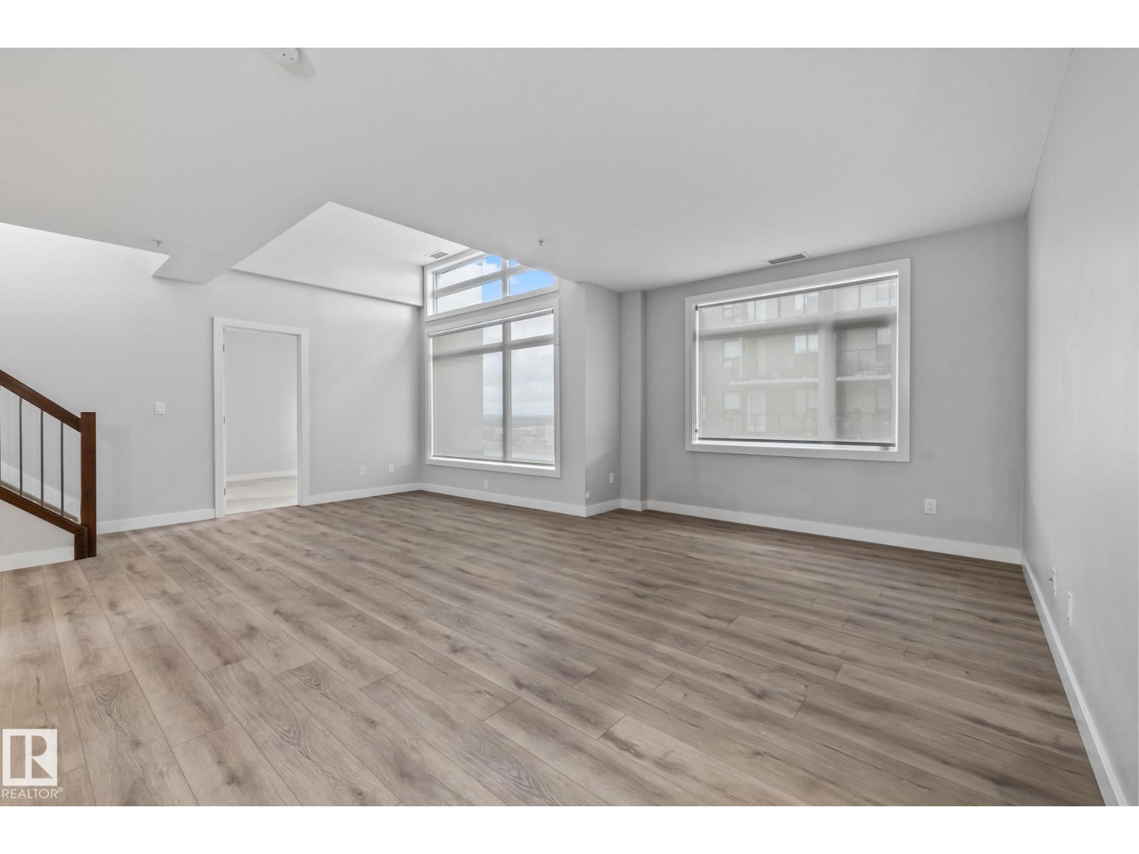 #810 5151 Windermere Bv Sw Property Photo 15