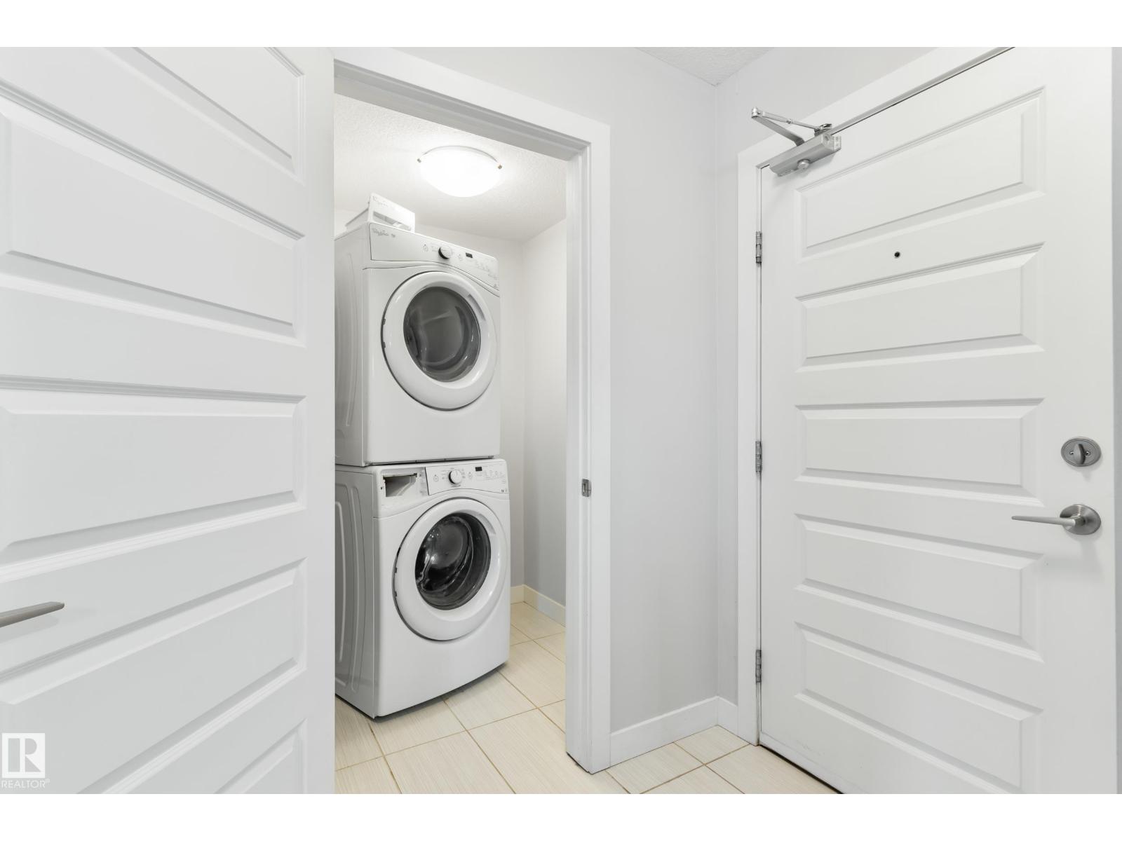 #810 5151 Windermere Bv Sw Property Photo 18