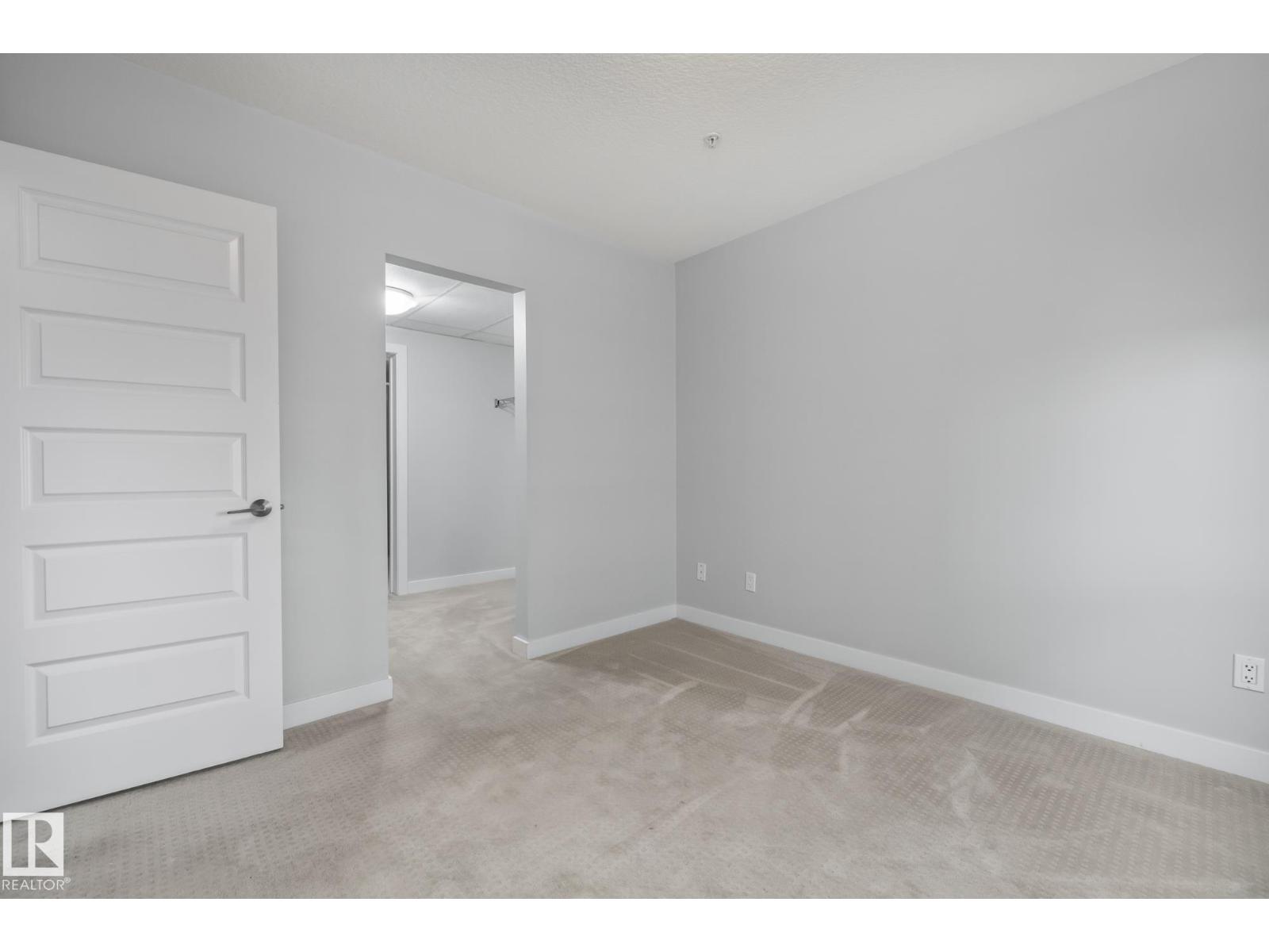 #810 5151 Windermere Bv Sw Property Photo 23