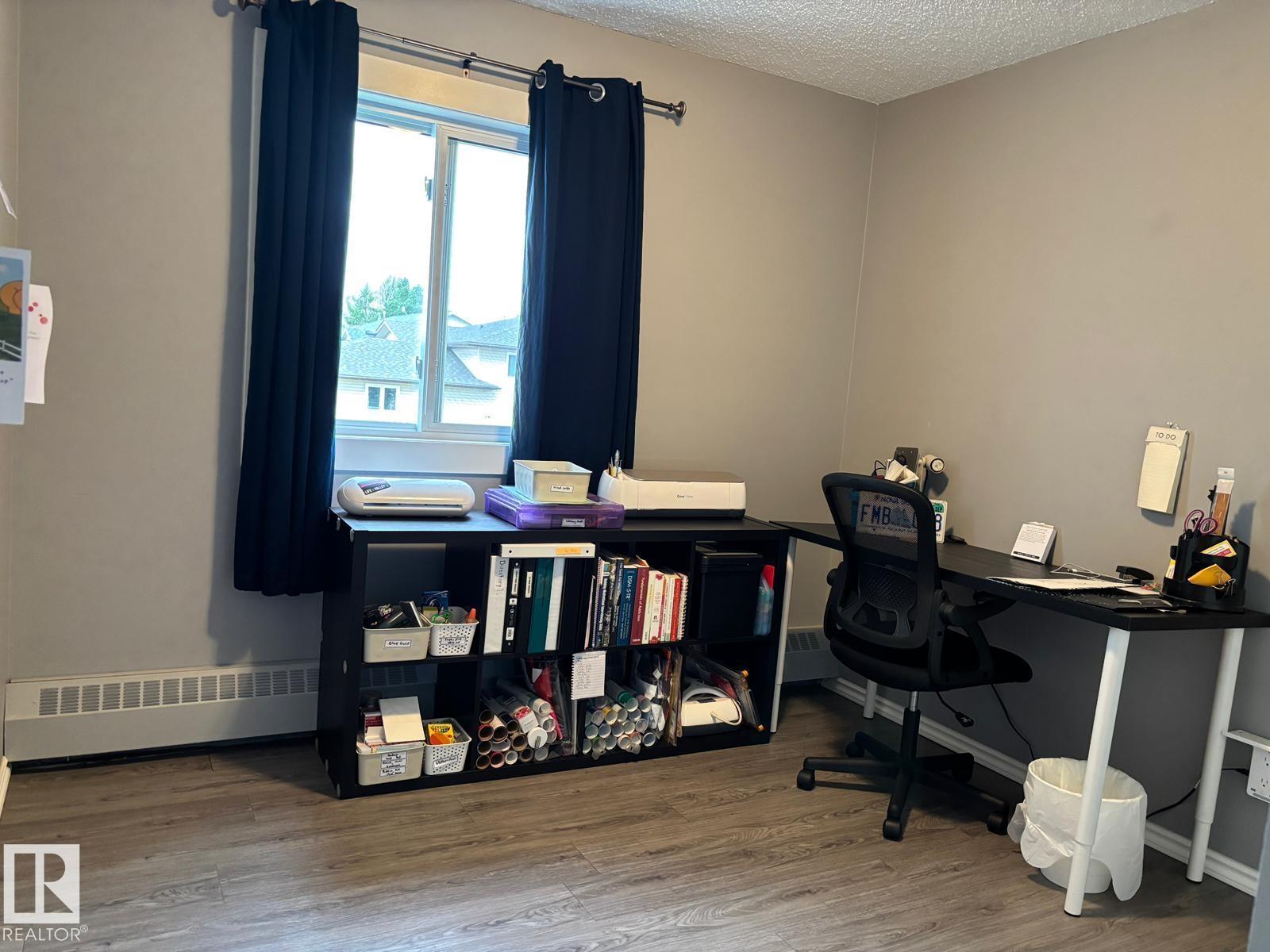 #209 5705 51 St Property Photo 10