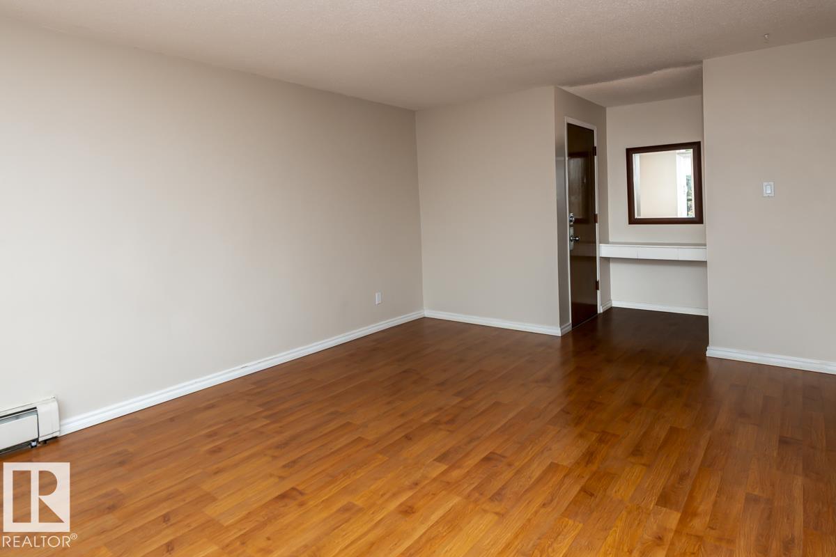 #301 7204 81 Av Nw Property Photo 6