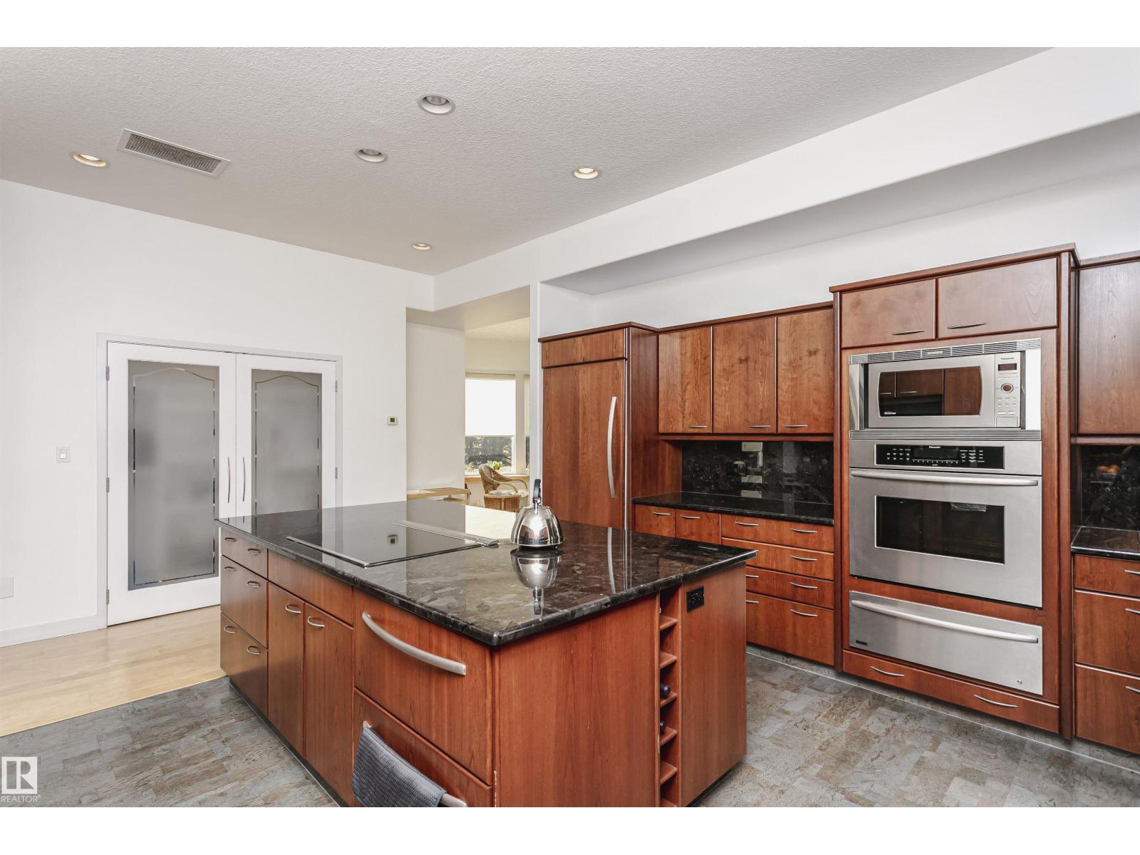 19103 Ellerslie Rd Sw Property Photo 20
