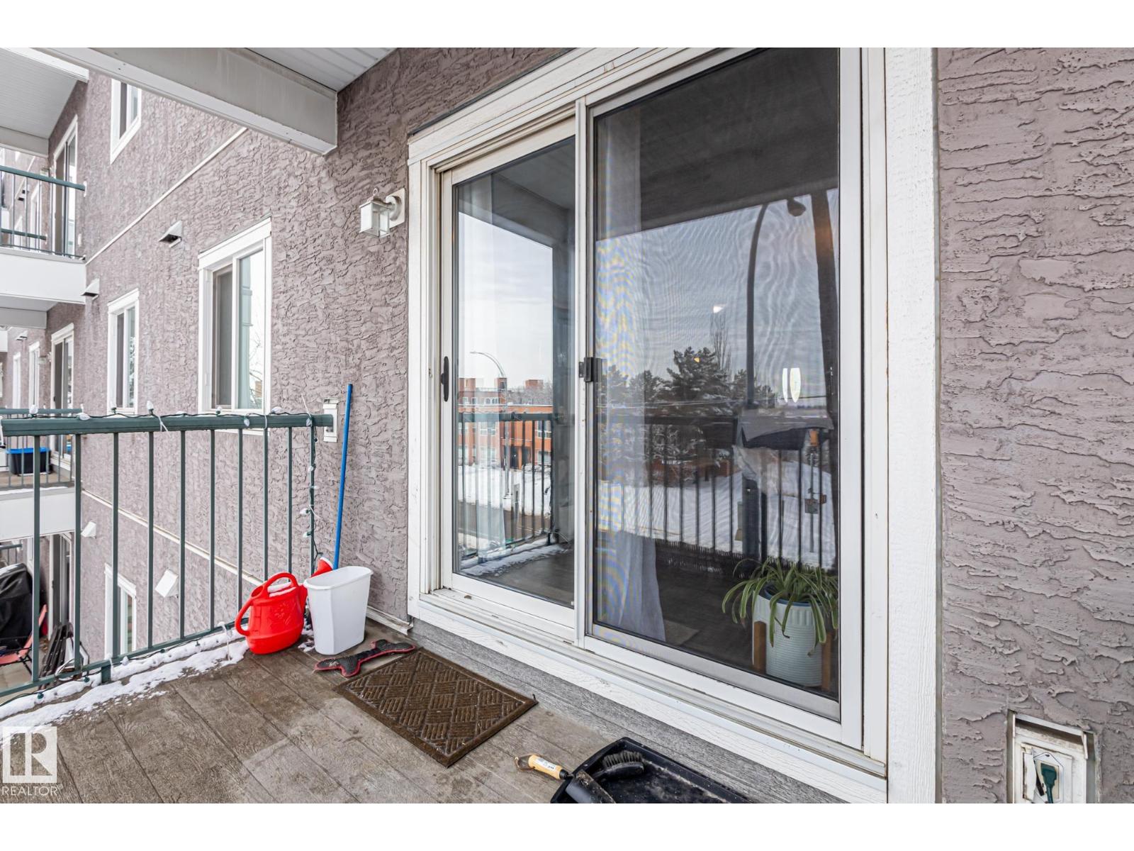 #208 10118 95 St Nw Property Photo 15