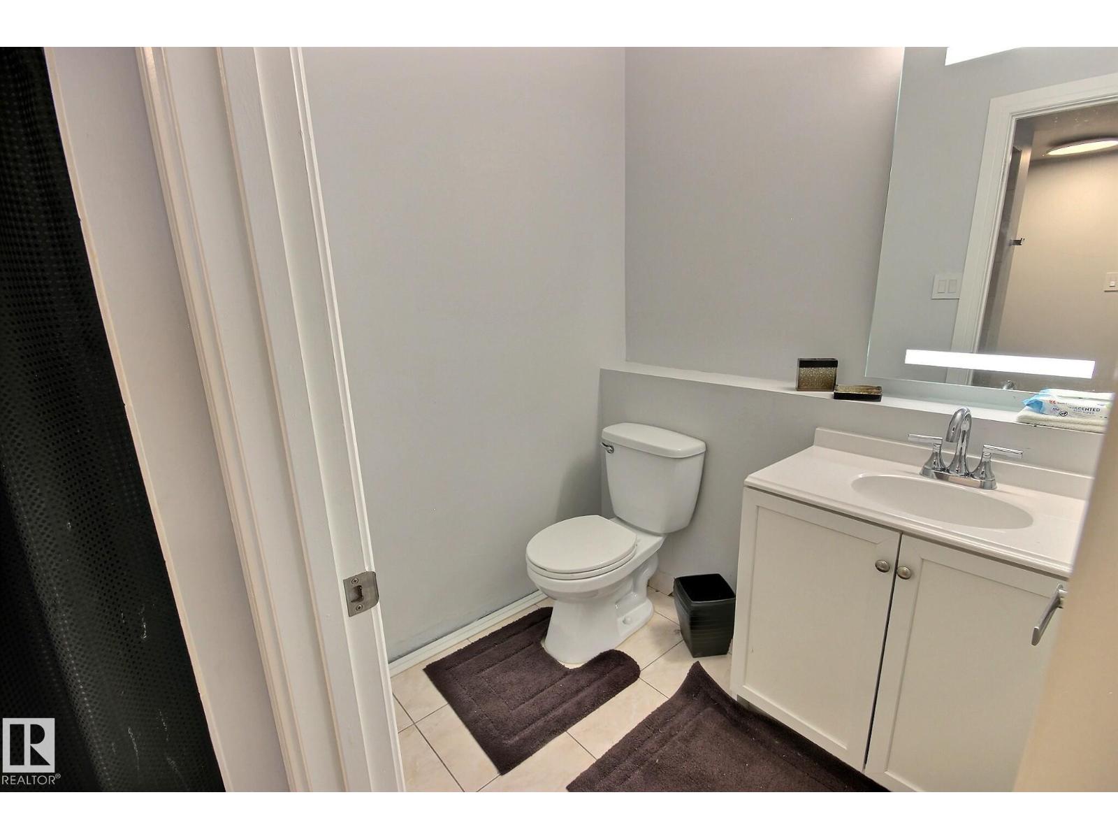 10735 Beaumaris Rd Nw Property Photo 11