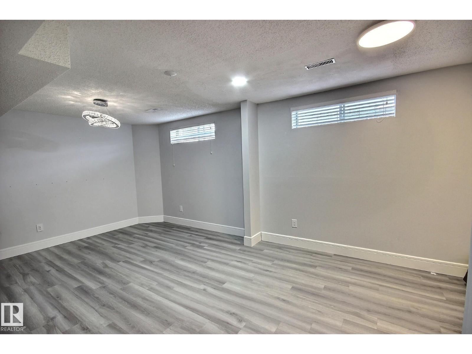 10735 Beaumaris Rd Nw Property Photo 13